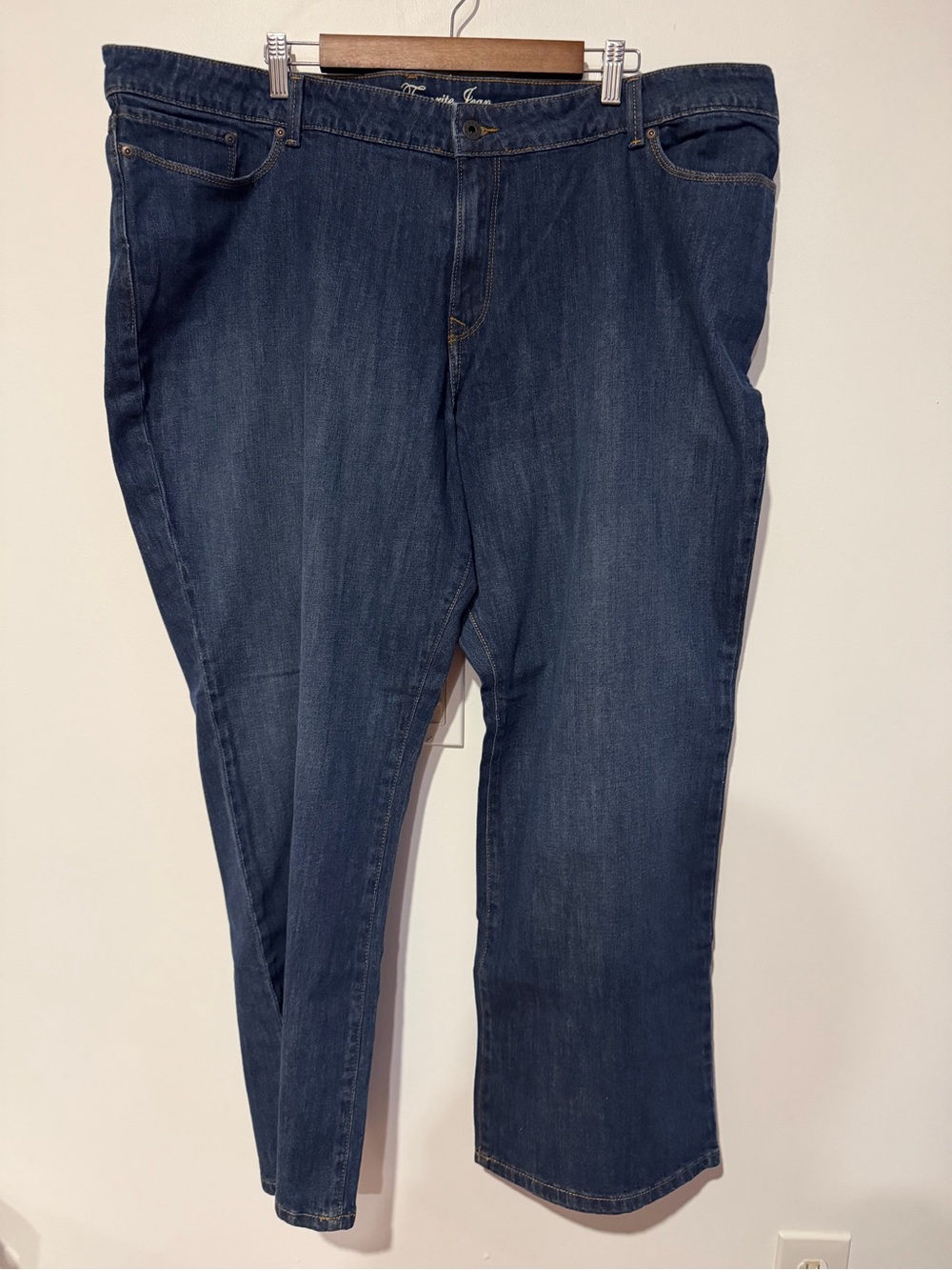 NWT L.L. Bean Dark Indigo Straight-Leg Women’s Jeans Size 22W Regular